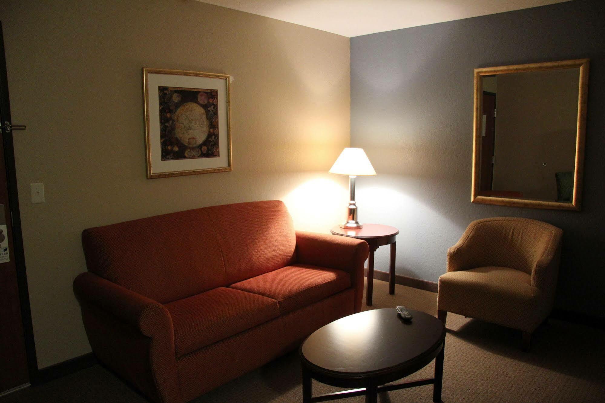 Green Acres Hotel Pittsfield 外观 照片